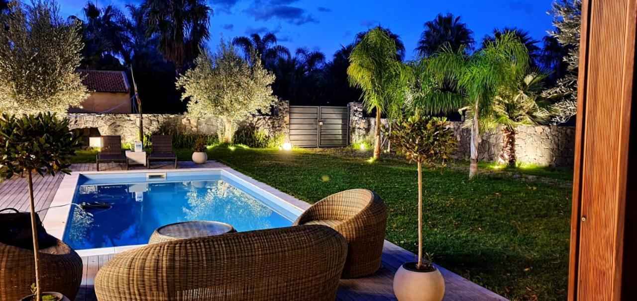 T Villa カラタビアーノ エクステリア 写真